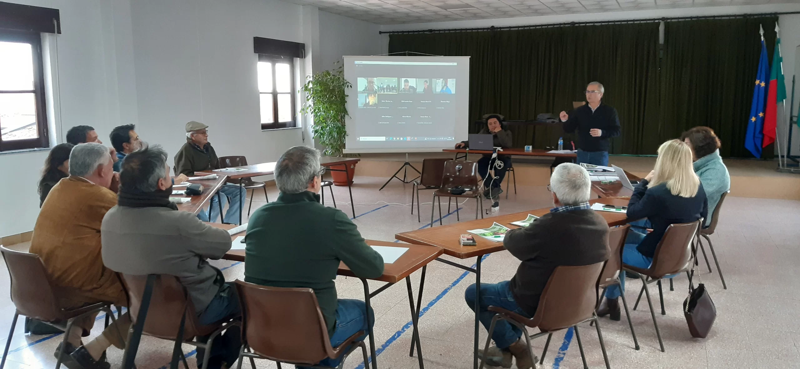 reunião com consumidores e produtores de produtos agroalimentares